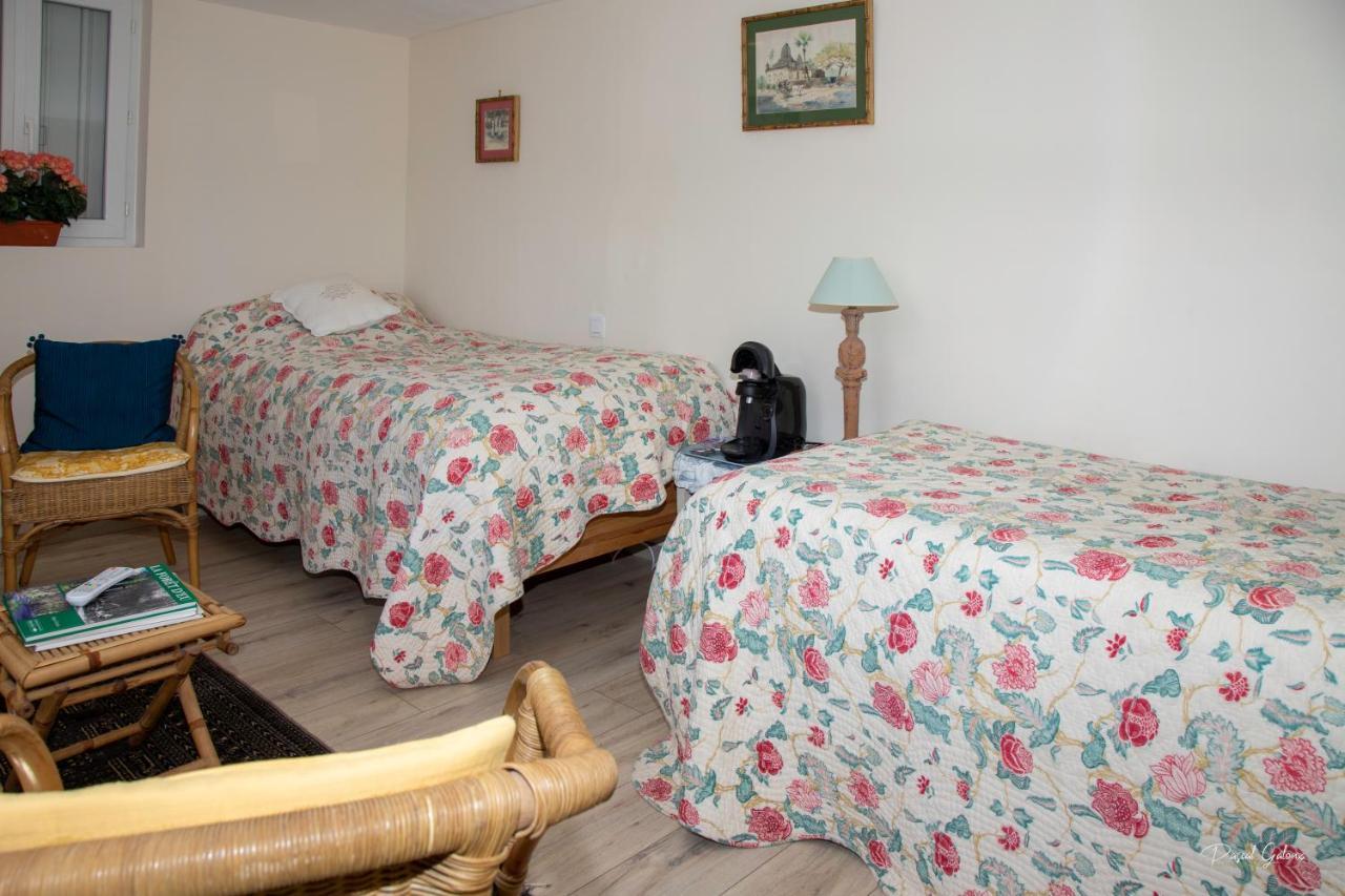 Villa Marguerite 65 Rue Legout Lesage 76260 Ponts Et Marais Exterior photo